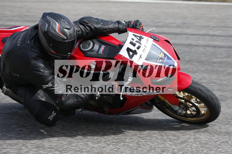 Archiv-2025/07 19.04.2025 Speer Racing ADR/Gruppe gelb/454